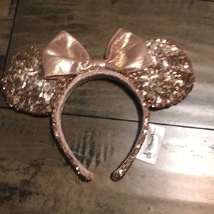 Rose Gold Minnie Mouse Ears